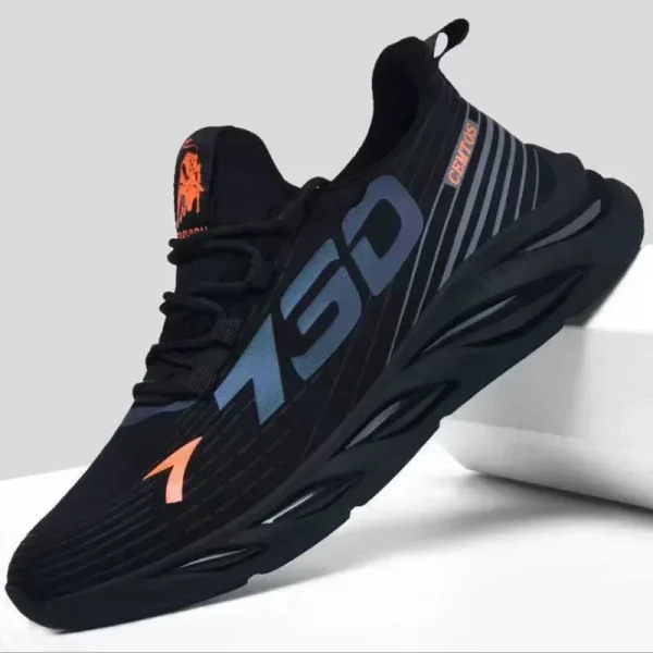 New Summer Mens Breathable Mesh Running Shoes Lightweight Sports Sneakers Fashion Trendy Brand